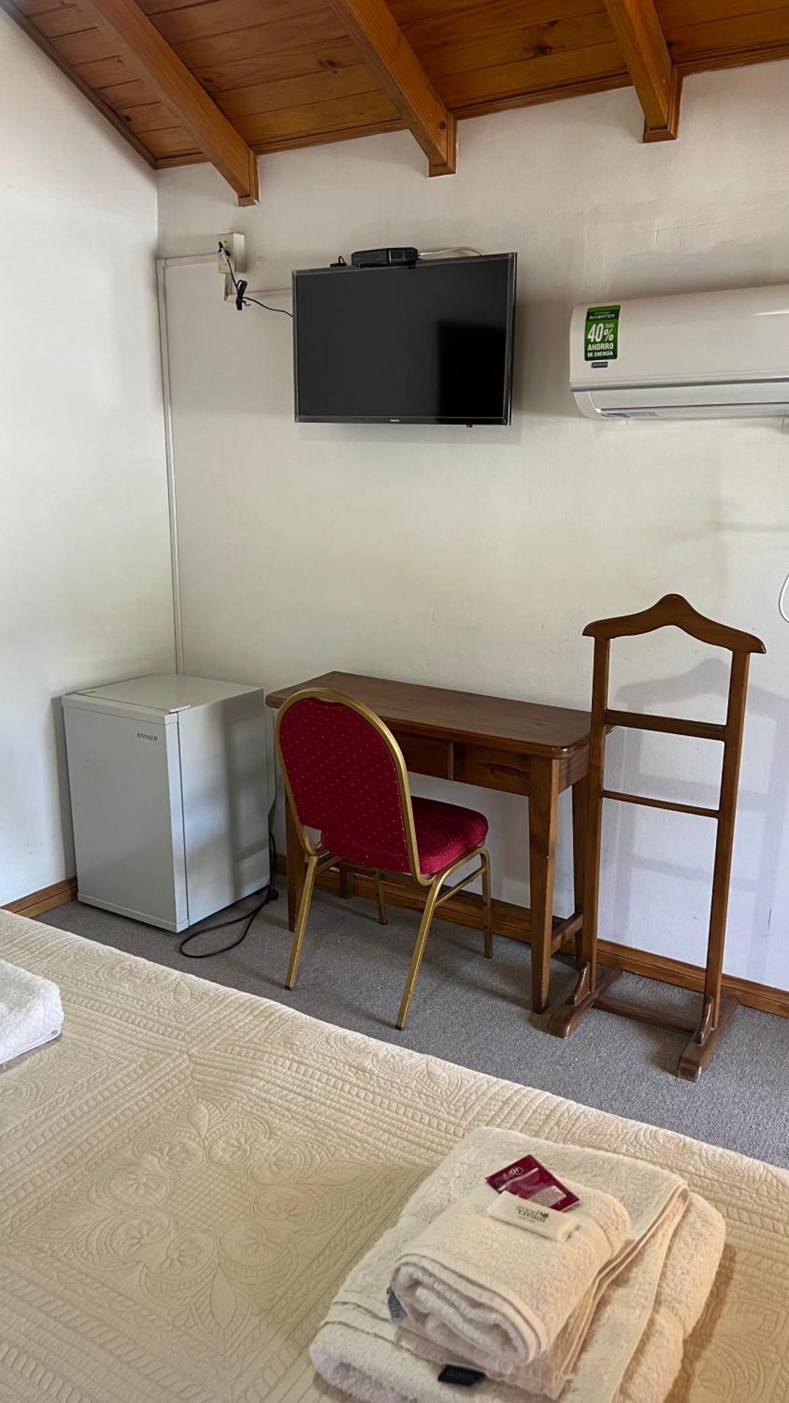 Hotel Hosteria Don Costa Chos Malal Zewnętrze zdjęcie